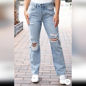 Grace & Lace Stretch mixed distressed light wash '90s jeans